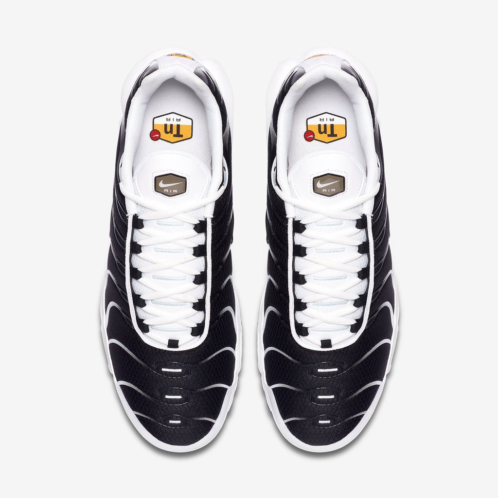 Nike Air Max Plus White Black Metallic Pewter