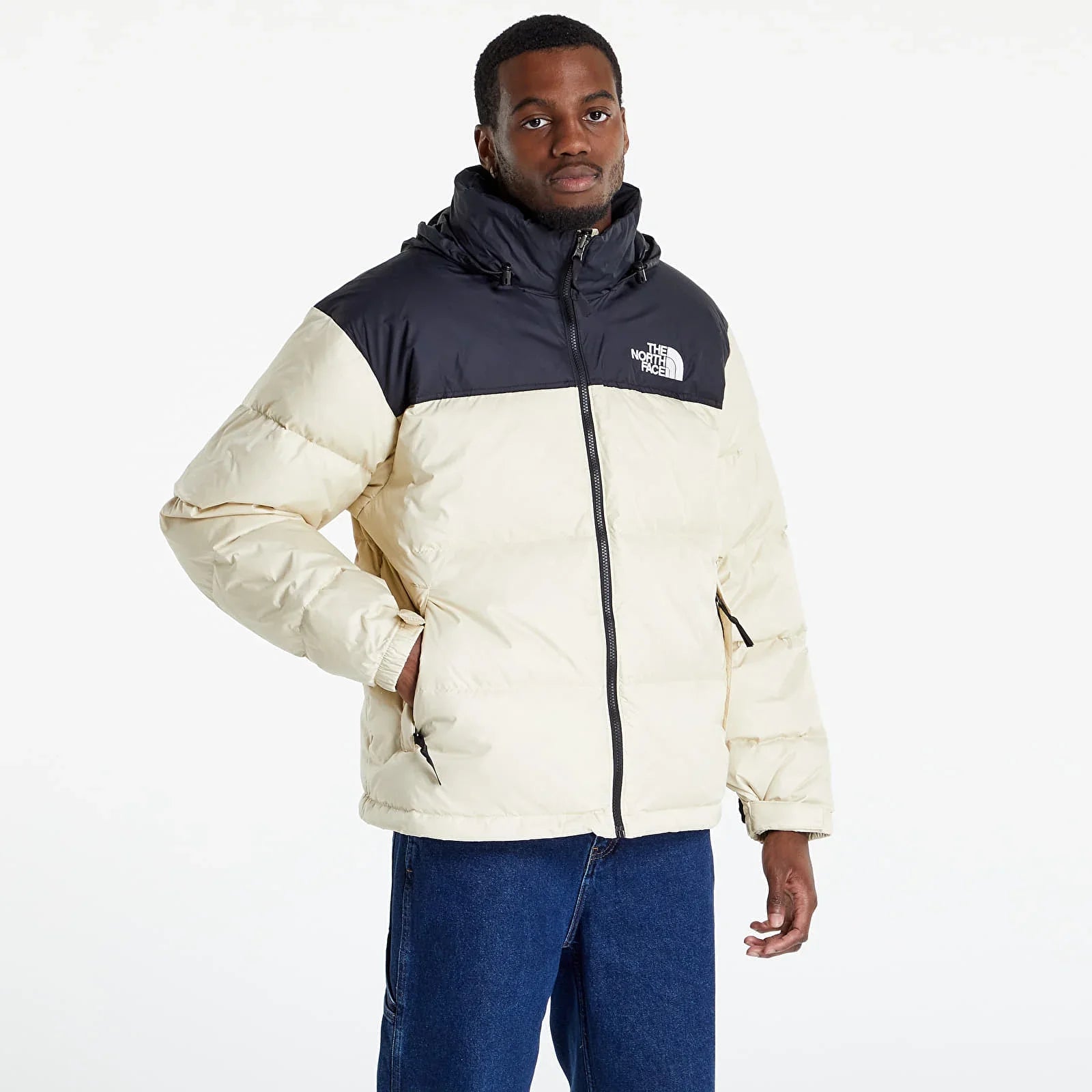 The North Face Women's 1996 Retro Nuptse Jacket - White Dune / TNF Black